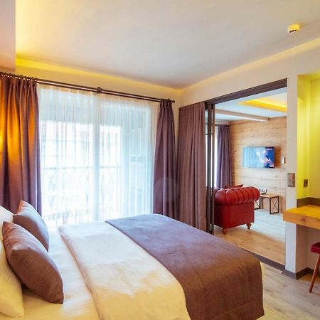 S3 King Residence Fethiye Exterior photo